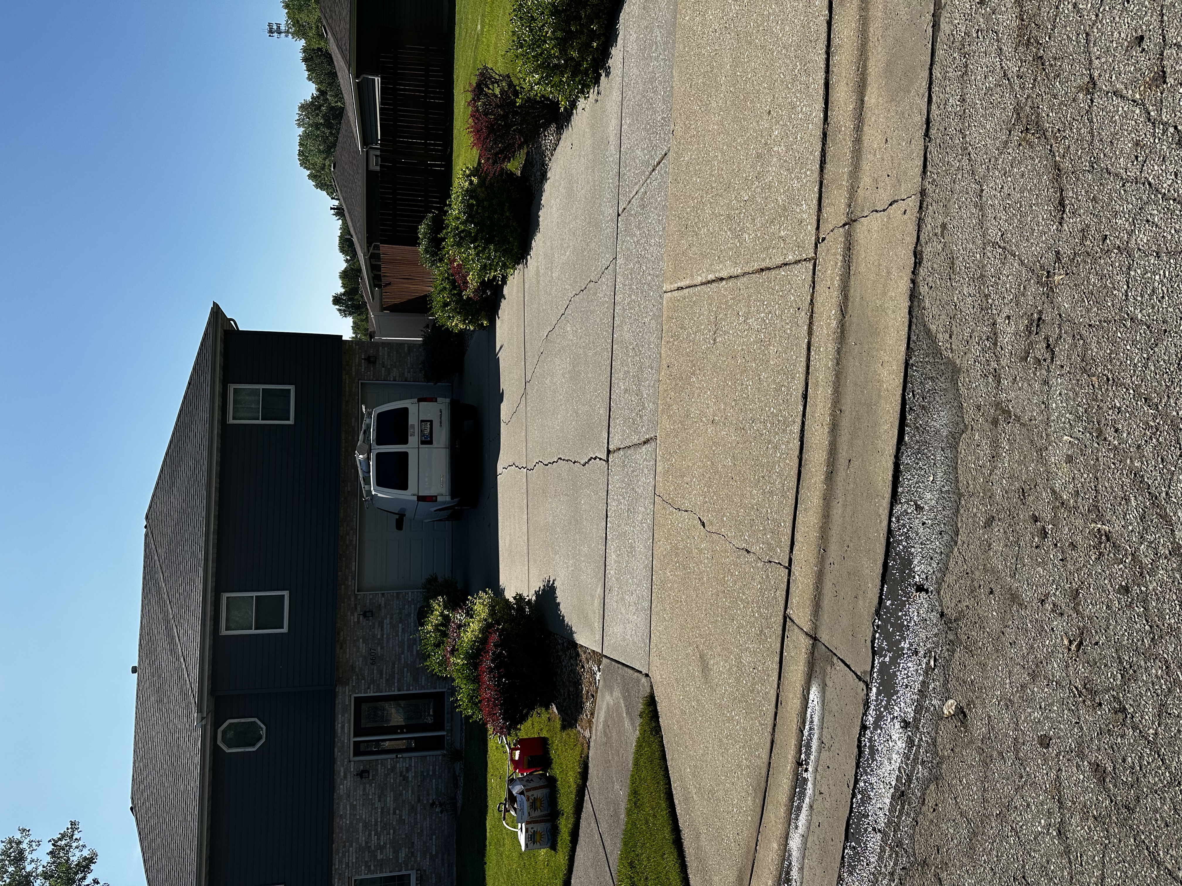 5-Star Driveway Cleaning in Portage, Indiana