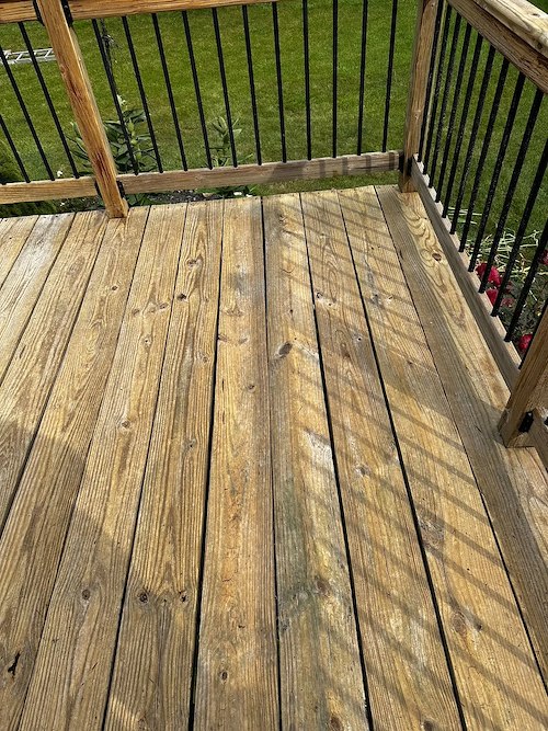 Expert Deck Cleaning in Kouts, Indiana