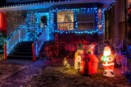 Hire A Pro For Your Next Christmas Lights Installation Service